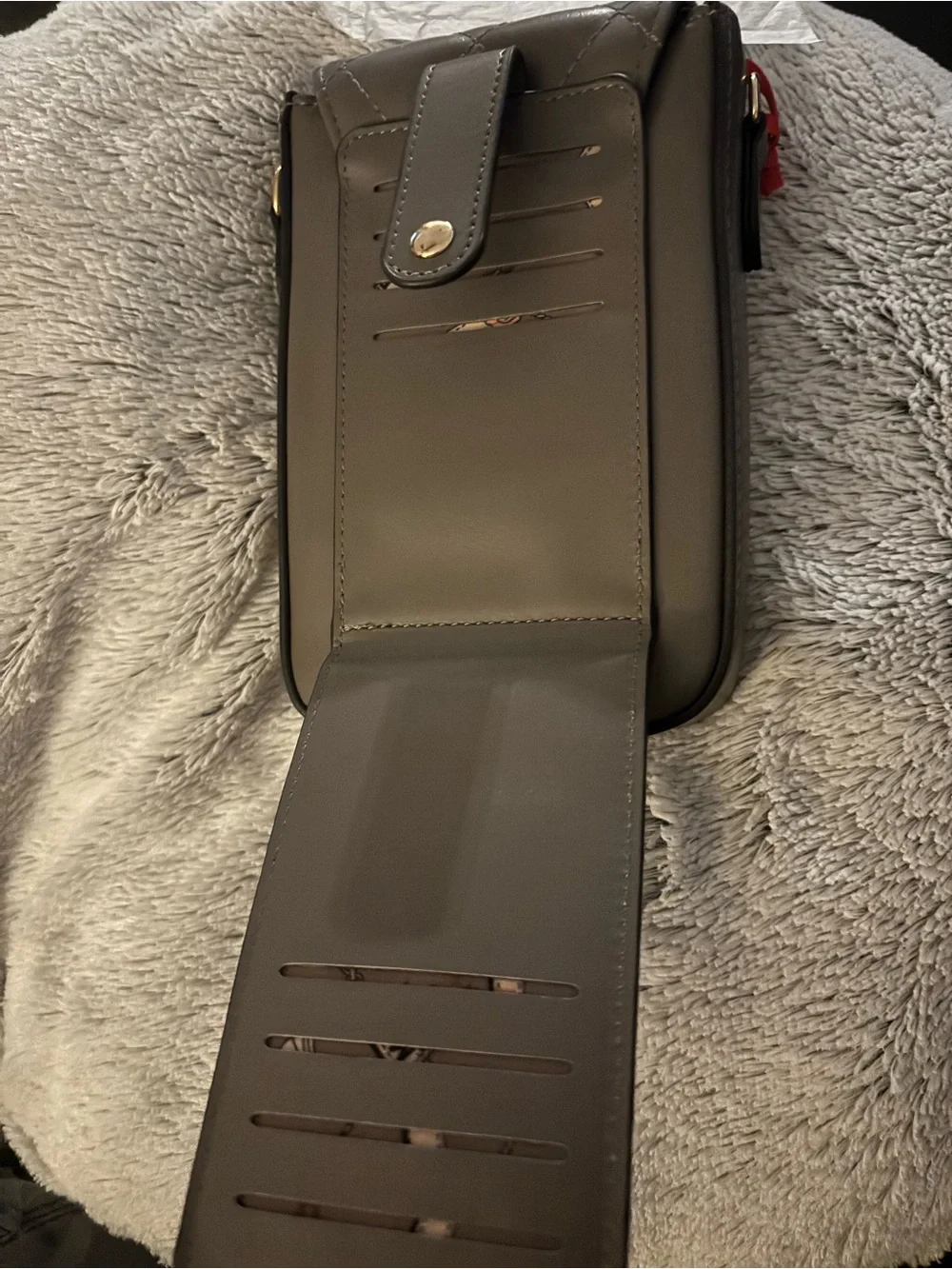 Montana West Gray Quilted Crossbody Phone Bag